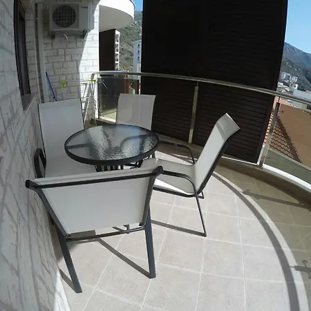Apartment Apartman Becici